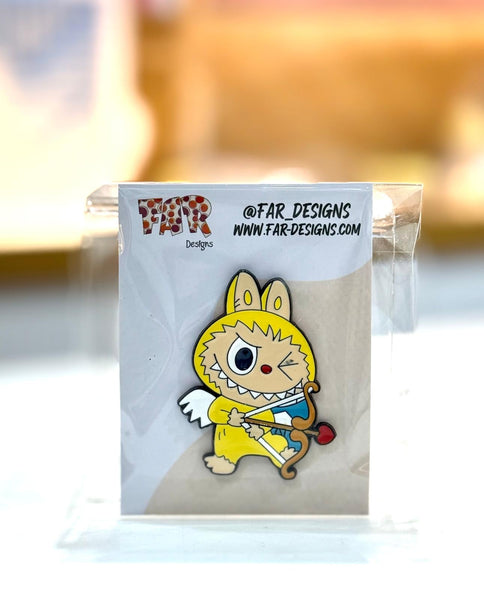 Pin - yellow labubu بروش