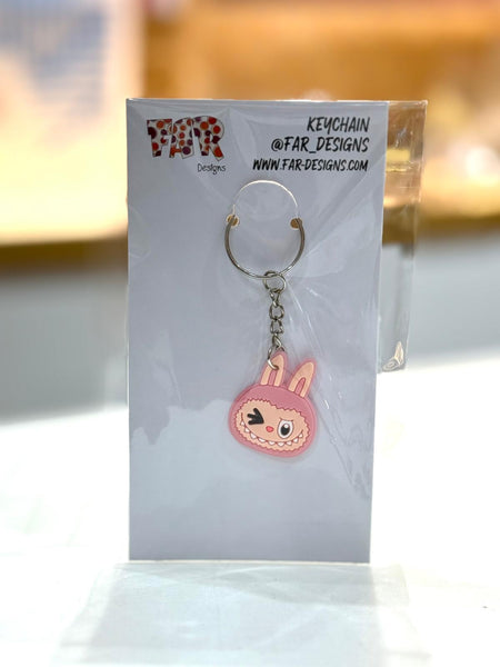 Keychain - pink labubu مدالية